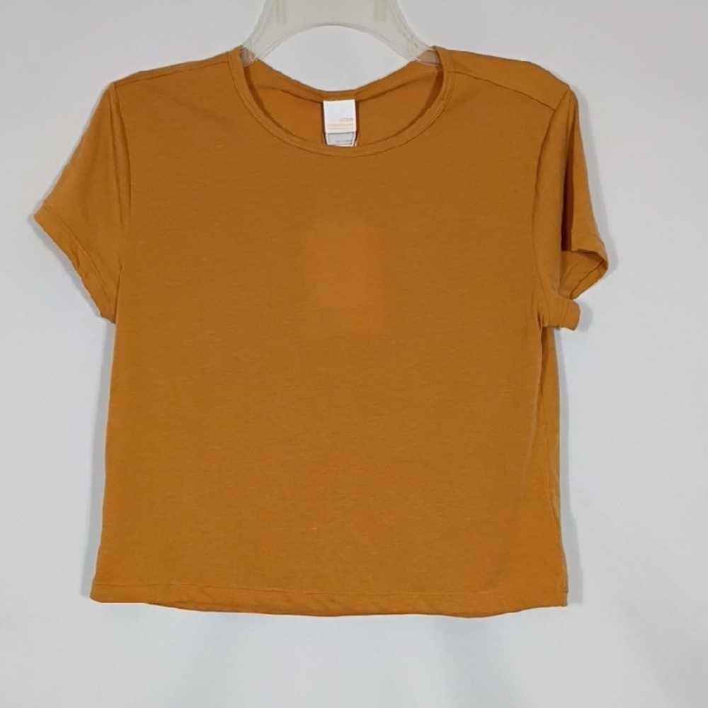 NWT Lole Inca Gold Everyday Short Sleeve Women's Recycled Fibers Size Small